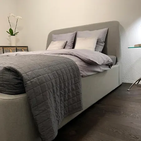 & Elegant In * Bienne