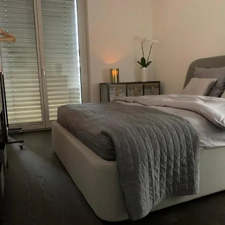 & Elegant In * Bienne