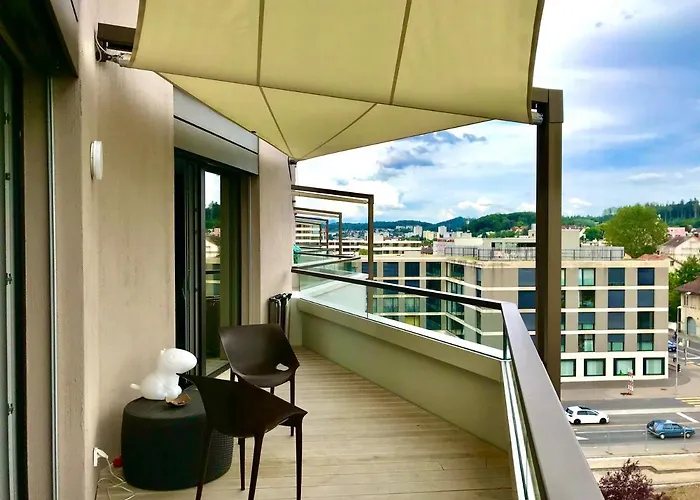 & Elegant In Privatunterkunft Biel/Bienne